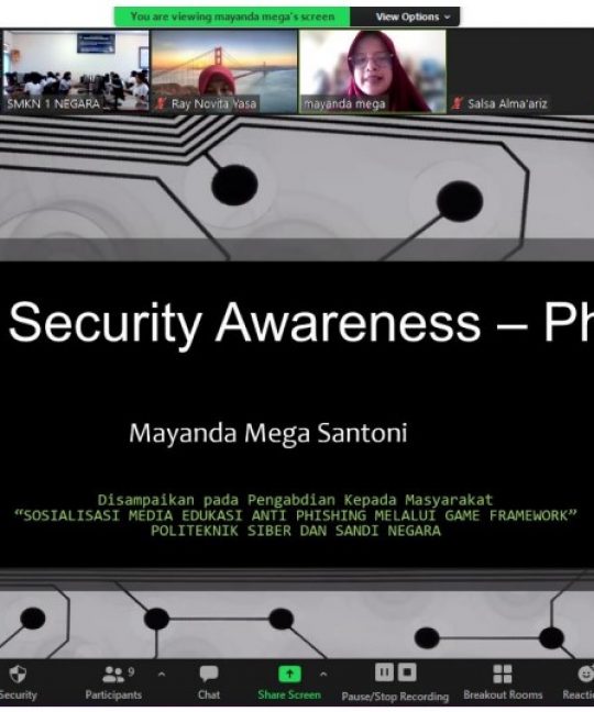 PPM POLTEK SSN MELAKUKAN SOSIALISASI MEDIA EDUKASI ANTI PHISHING MELALUI GAME FRAMEWORK UNTUK SISWA SMK NEGERI 1 NEGARA