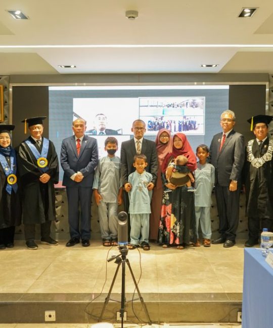 Doktor FTUI Raih Predikat Cumlaude, Berkat Kembangkan Fungsi Hash Kriptografis Terbaru untuk Keamanan Sistem Informasi dan Siber