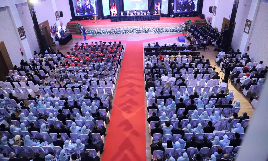 WISUDA SARJANA TERAPAN POLITEKNIK SIBER DAN SANDI NEGARA TAHUN AKADEMIK 2022/2023, LULUSKAN 97 SDM SIBER DAN SANDI