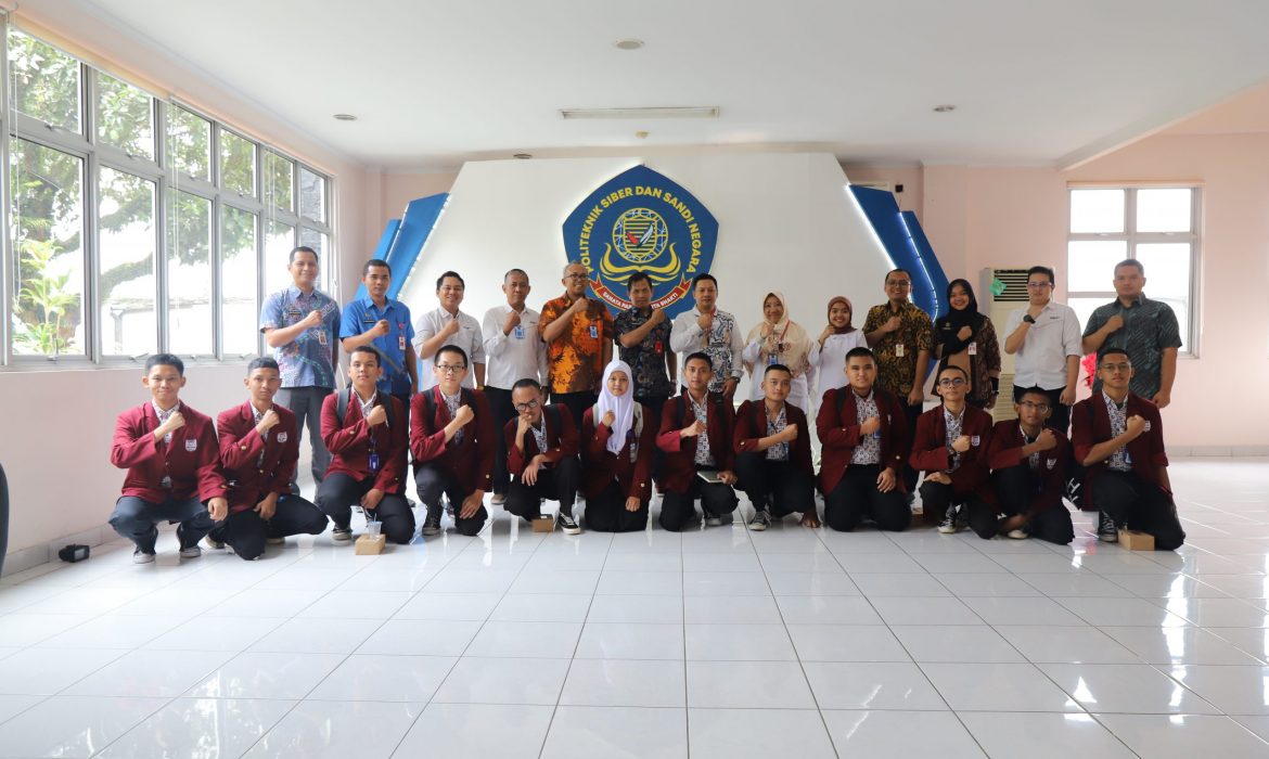 Kegiatan Kunjungan SMK Telkom Sandhy Putra Jakarta