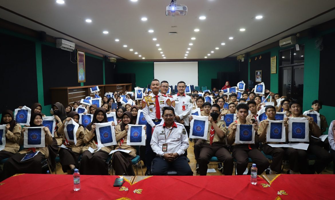 Politeknik Siber dan Sandi Negara Selenggarakan Literasi Internet Sehat dan Workshop “Pengamanan Ujian Daring” di SMA Negeri 48 Jakarta dalam Rangka Abdimas Tahun 2024
