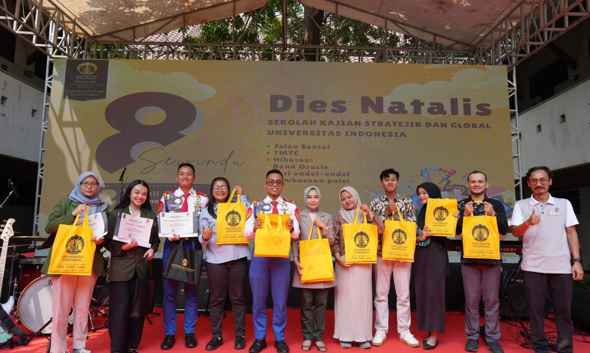 Taruna Poltek SSN Raih Juara 1 di Ajang Three Minutes Thesis Competition