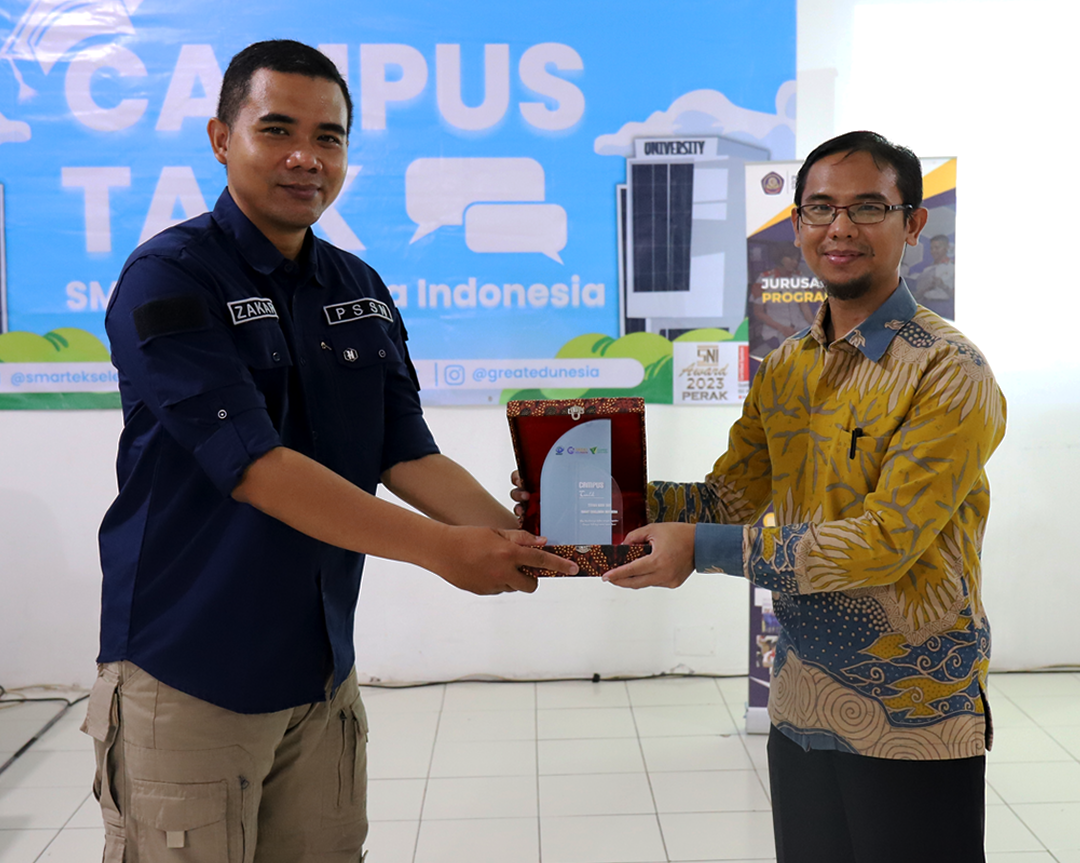 Perkenalkan Kampus Keamanan Siber, Poltek SSN sosialisasi di SMA Smart Ekselensia Indonesia, Bogor.