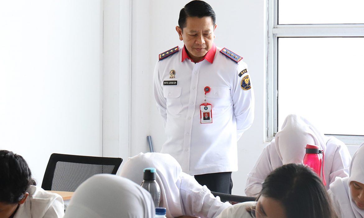 Pelaksanaan Seleksi Tertulis Psikologi dan Kebugaran SPTB Poltek SSN 2024