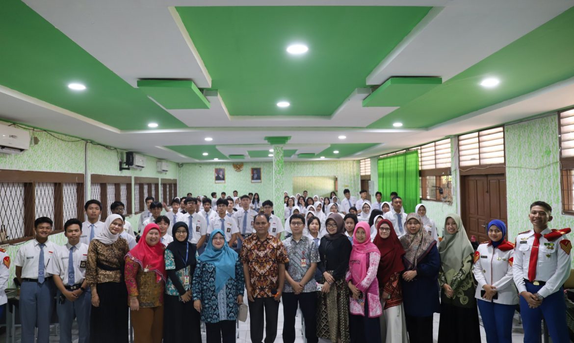 Poltek SSN Menggelar Seminar “Bermain dengan Kriptografi” di SMAN 2 Tangerang