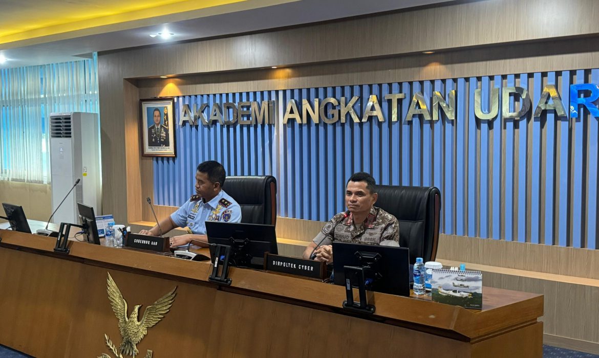 Kunjungan Kerja Direktur Politeknik Siber dan Sandi Negara ke Akademi Angkatan Udara