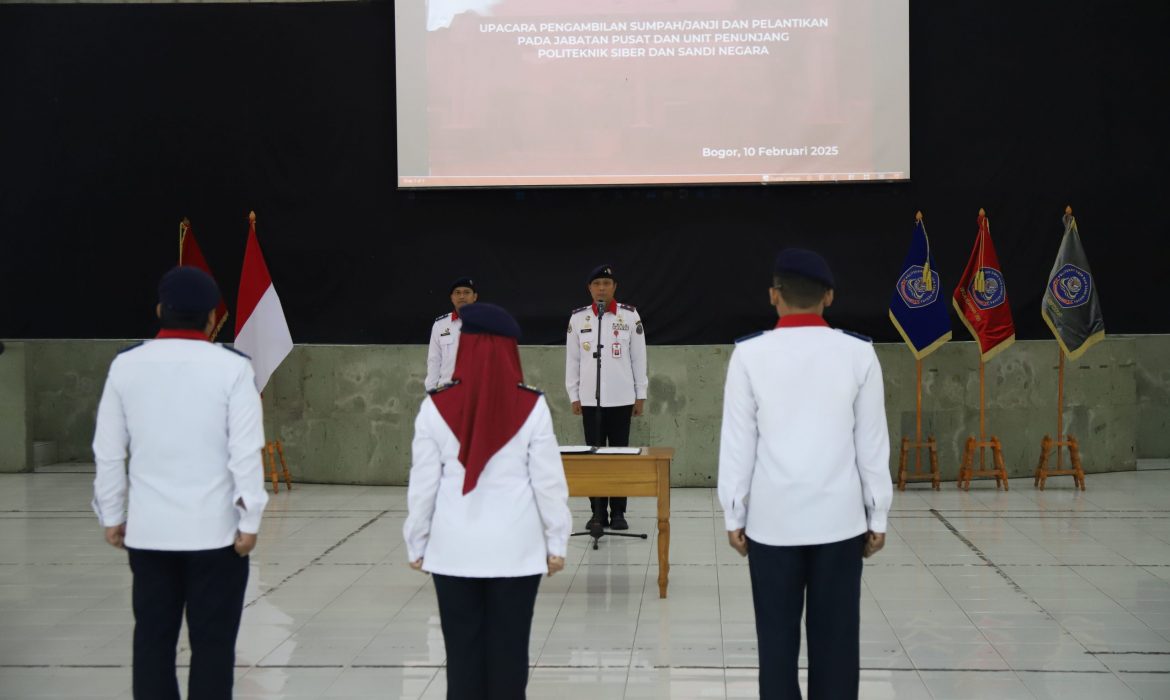 Pelantikan dan Pengambilan Sumpah Pejabat Pada Pusat dan Unit Penunjang di Lingkungan Poltek SSN