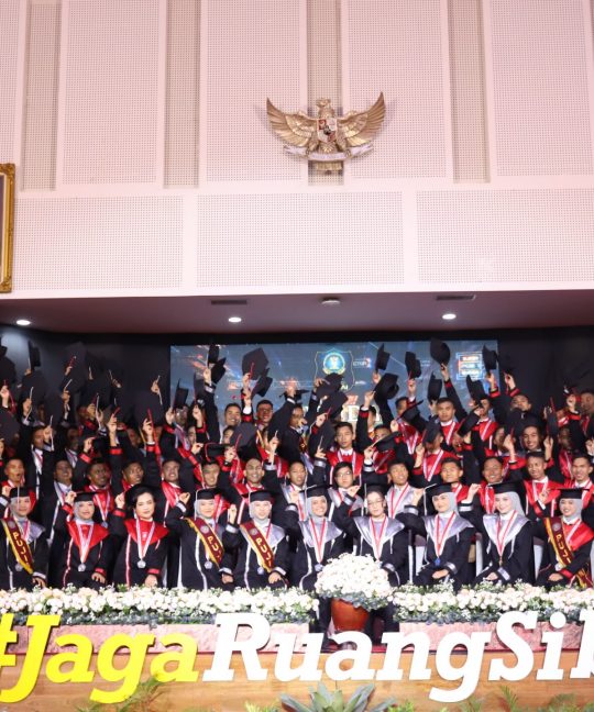 WISUDA SARJANA TERAPAN POLITEKNIK SIBER DAN SANDI NEGARA TAHUN AKADEMIK 2024/2025