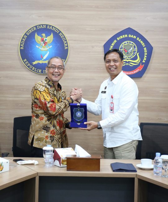 Poltek SSN Terima Kunjungan Udinus untuk Potensi Kerja Sama Akademik