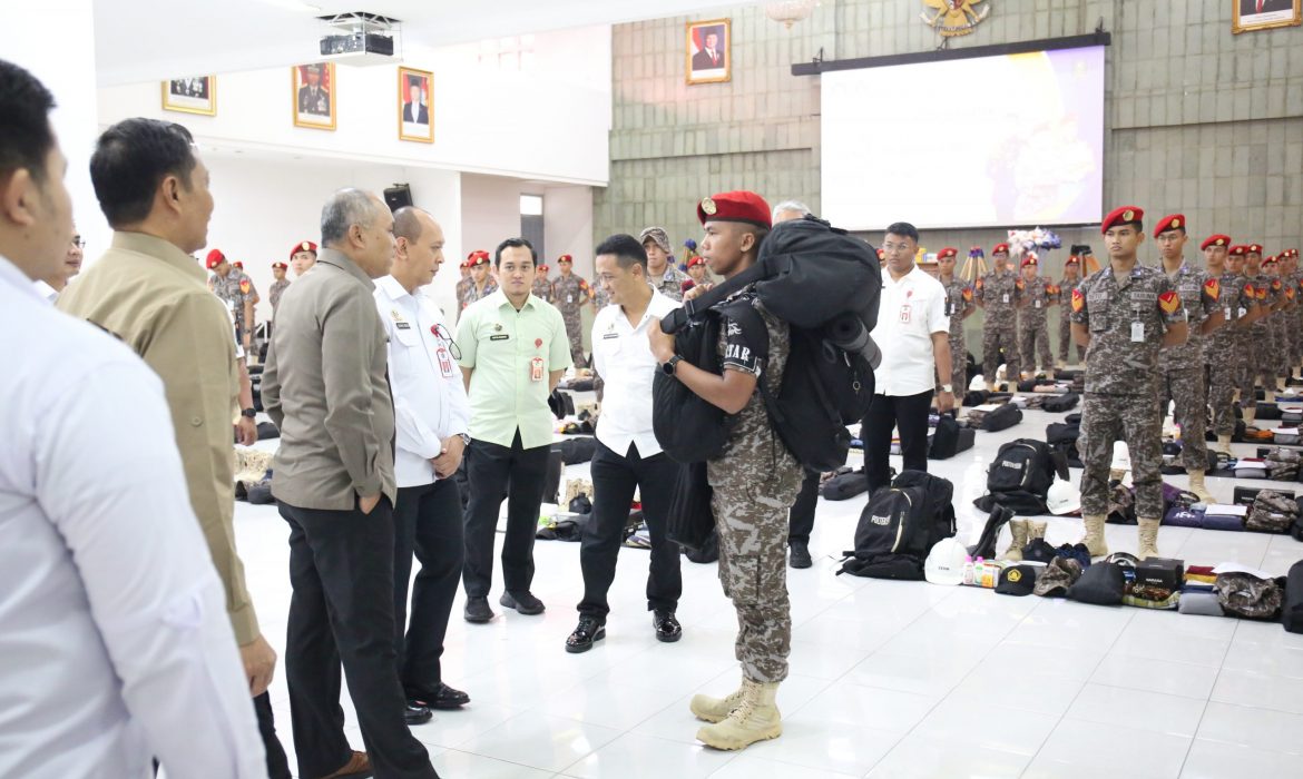 Kepala BSSN Hadiri Apel Gelar Pasukan dan Peralatan Latsitardanus XLVI Taruna Poltek SSN Tahun 2026