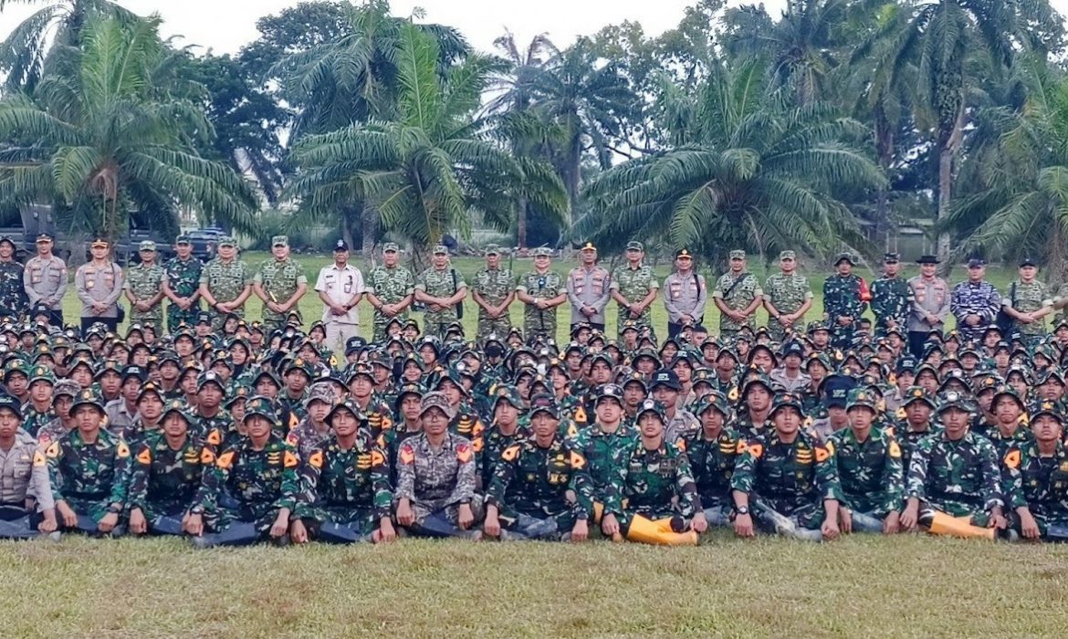 Taruna Poltek SSN Belajar dan Mengabdi Bersama Masyarakat Aceh Tamiang dalam Latsitardanus 2026