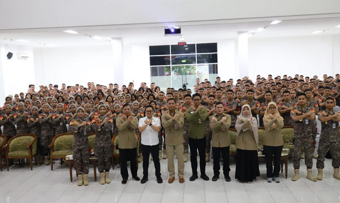 Taruna Politeknik Siber dan Sandi Negara Ikuti Kuliah Umum: Transformasi Perang Modern dan Peran Teknologi Siber dalam Konflik Global 