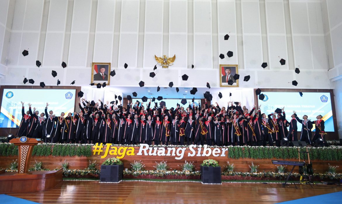 WISUDA SARJANA TERAPAN POLITEKNIK SIBER DAN SANDI NEGARA TAHUN AKADEMIK 2025/2026